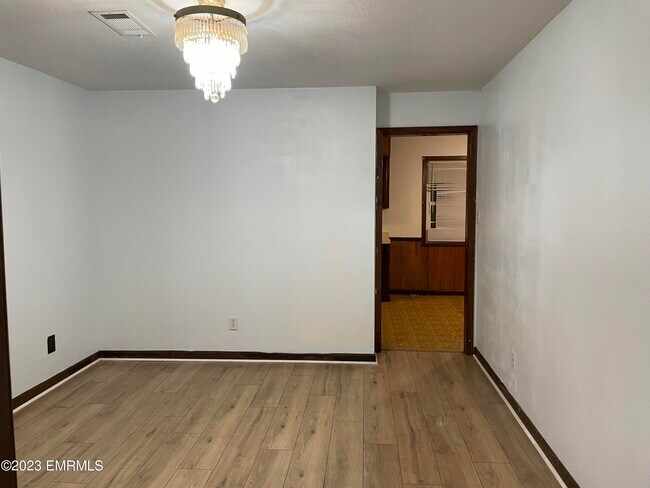 Foto del edificio - 2872 Old 8th Street Rd N