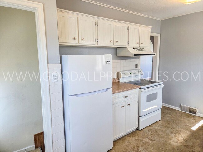 Foto del edificio - Charming 2 bedroom 1 bath home in Beaverdale area!