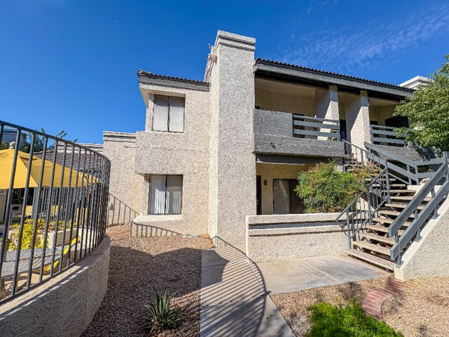 Building Photo - 80 W Maryland Ave