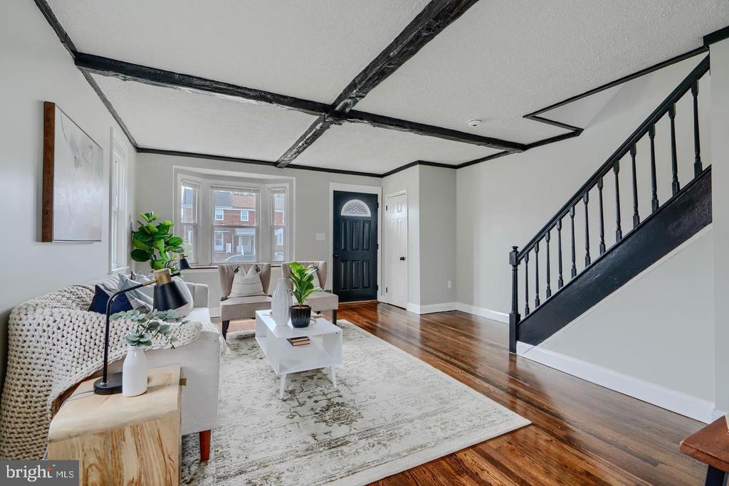 Foto principal - 1944 Quentin Rd