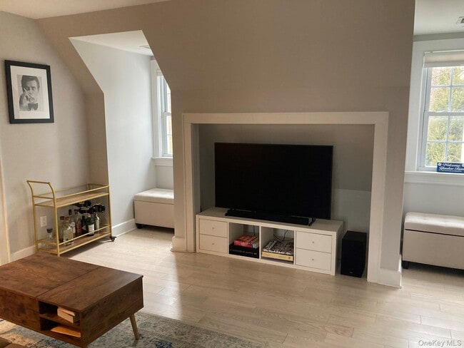 Foto del edificio - 2 Red Ground Rd