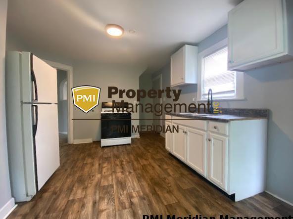 Foto del edificio - 3502 Brouse Ave