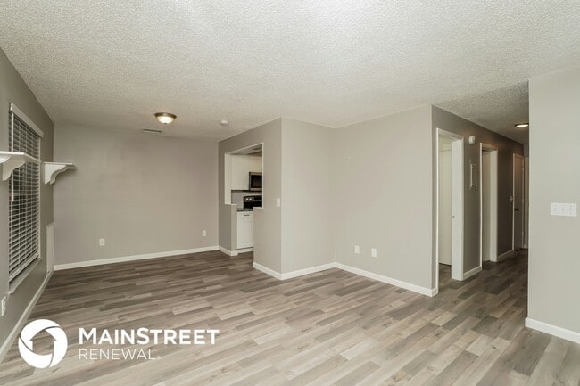 Foto del edificio - 14206 Village Terrace Dr