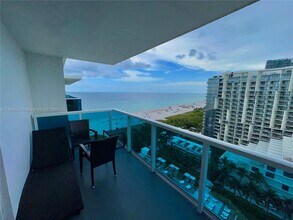 Building Photo - 2301 Collins Ave