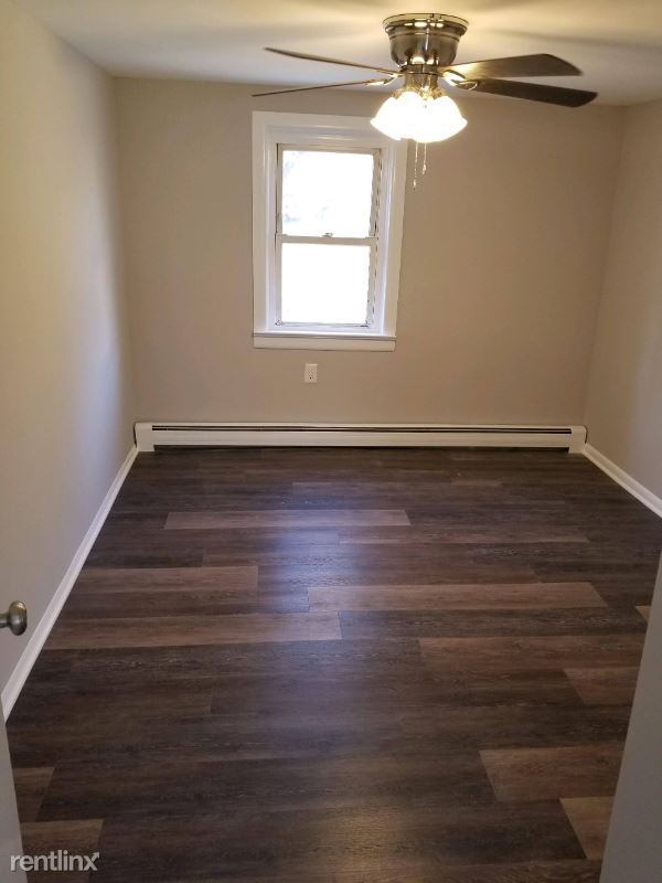 Building Photo - 3 br, 2 bath House - 475 Route 94