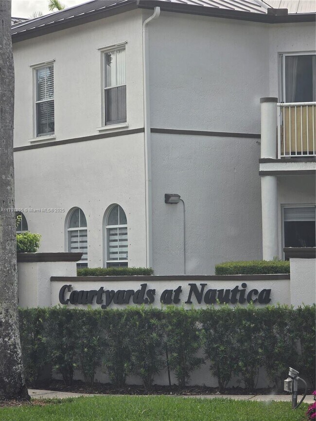 Building Photo - 4405 SW 160th Ave