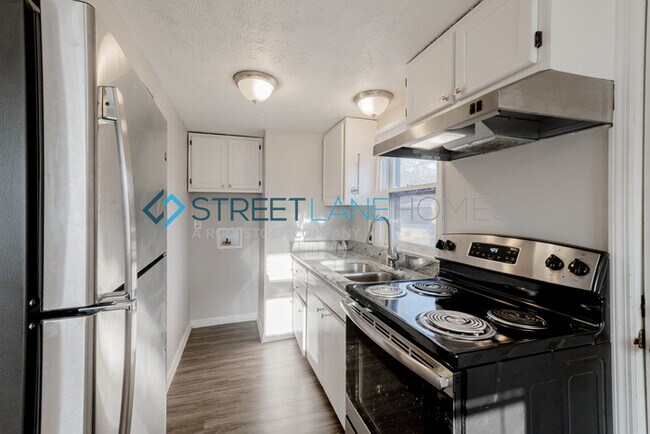 Building Photo - Charming 3 Bedroom in Fayetteville!