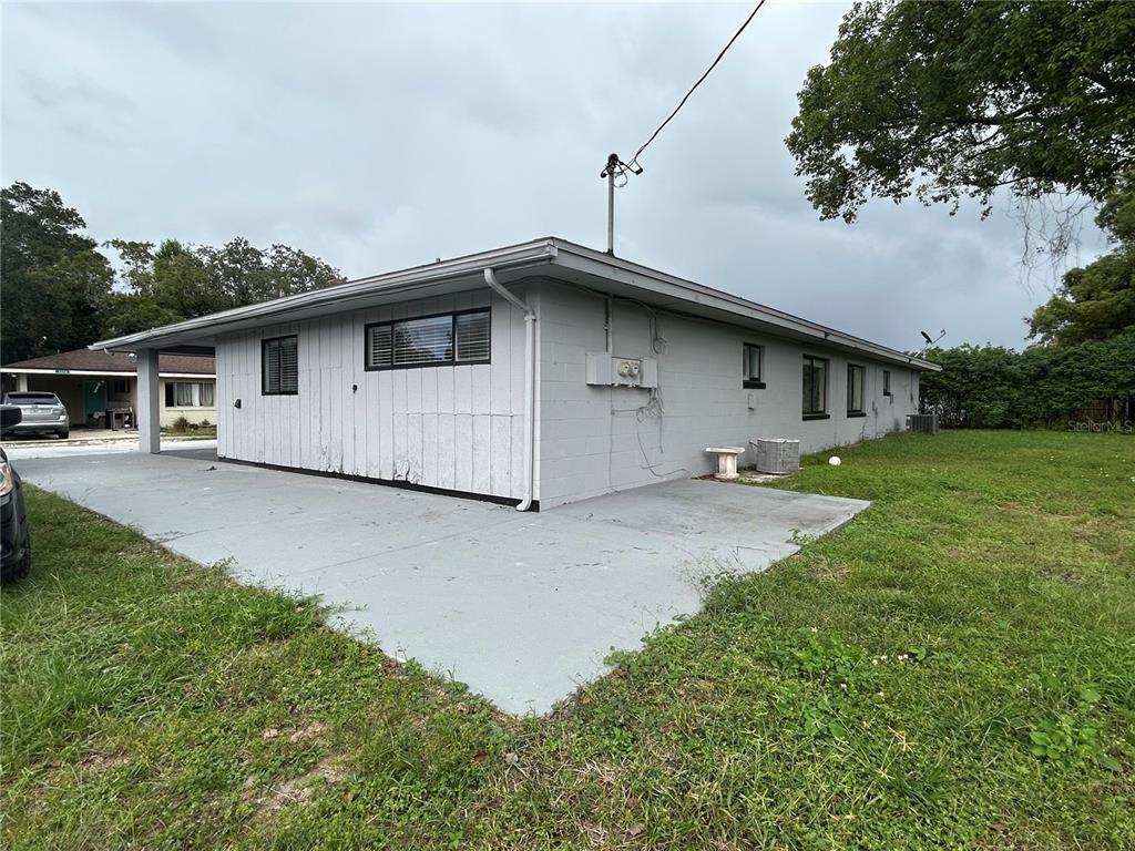 Building Photo - 2535 Zelina Point