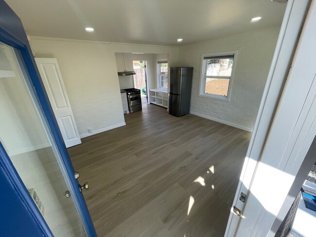 Sala de estar - 324 S Freeman St