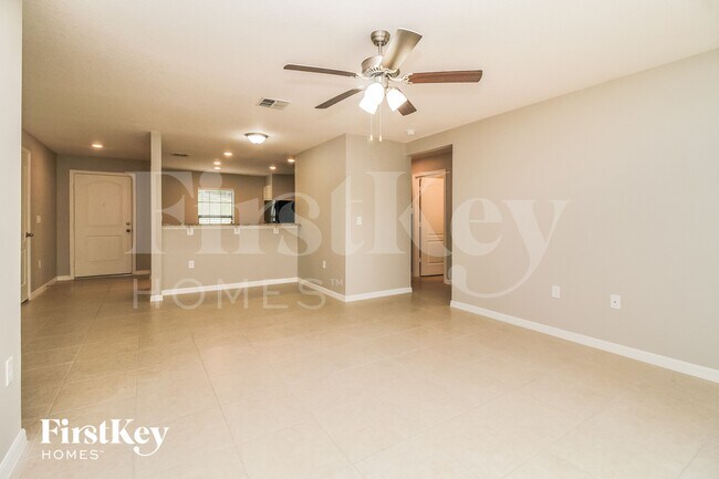 Building Photo - 2138 El Campo Ave