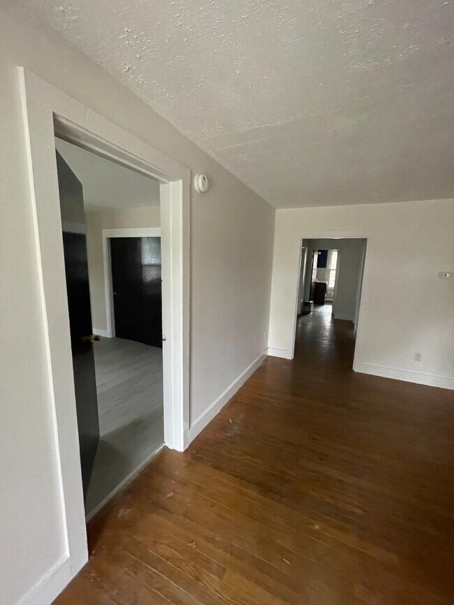 Foto del edificio - 291 Cole Ave