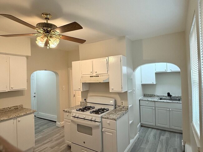 Foto del edificio - 350 Washington Ave