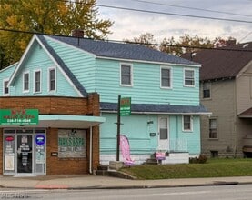 Building Photo - 2405 Youngstown Rd SE