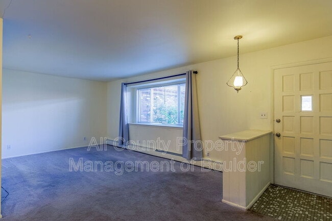 Building Photo - 4425 Comanche