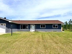 Building Photo - 6027 Doves Ct NW