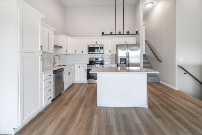 Foto del edificio - 6177 24th St S