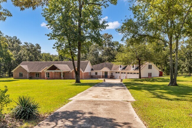 Foto del edificio - 3461 Pine Acres Dr