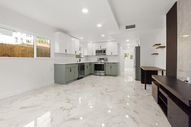 Foto del edificio - 3675 Gulf Blvd