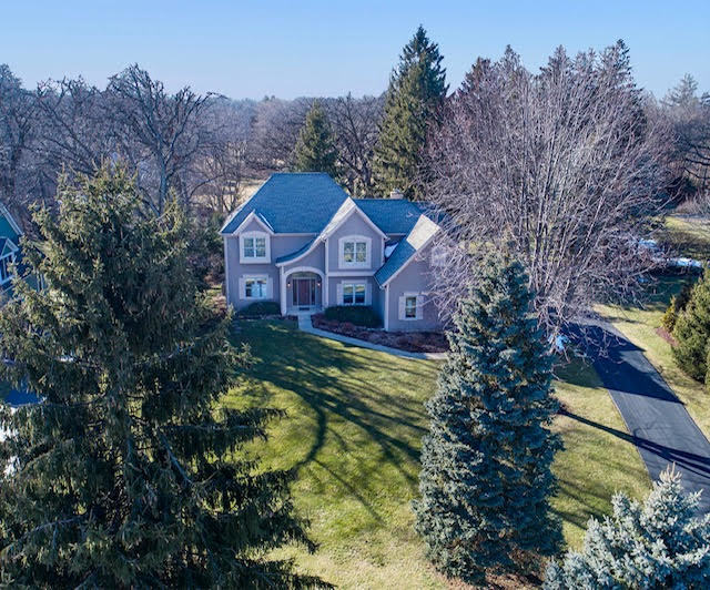 Foto del edificio - 7111 Saddle Oaks Dr