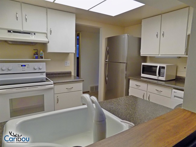 Foto del edificio - 2803 Century Harbor Rd