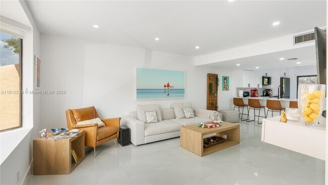 Foto del edificio - 10011 SW 77th Ct