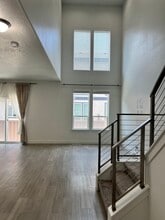 Building Photo - 14738 Nob Ln