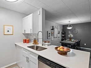 Building Photo - Southgate Apartments