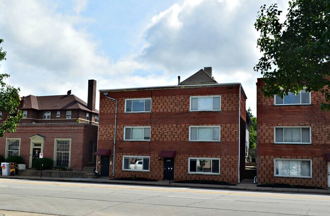 Foto del edificio - 3863 Farnam St
