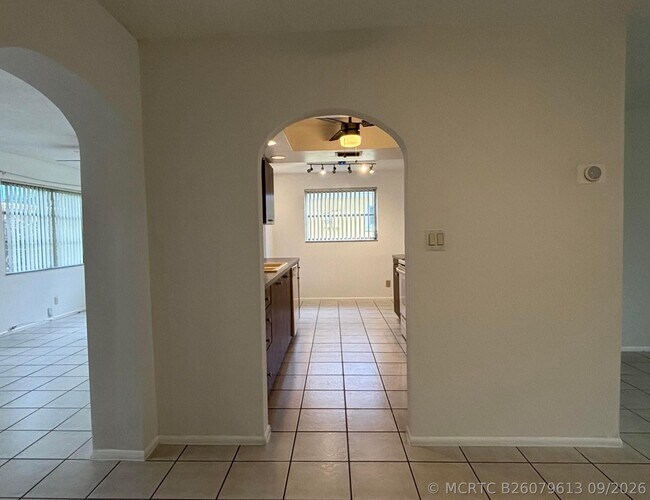 Foto del edificio - 5611 NW 49th Terrace