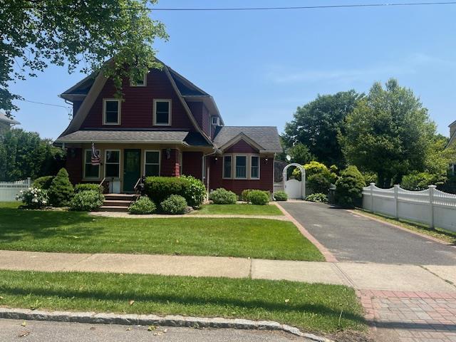 Primary Photo - 37 Cedar Ave