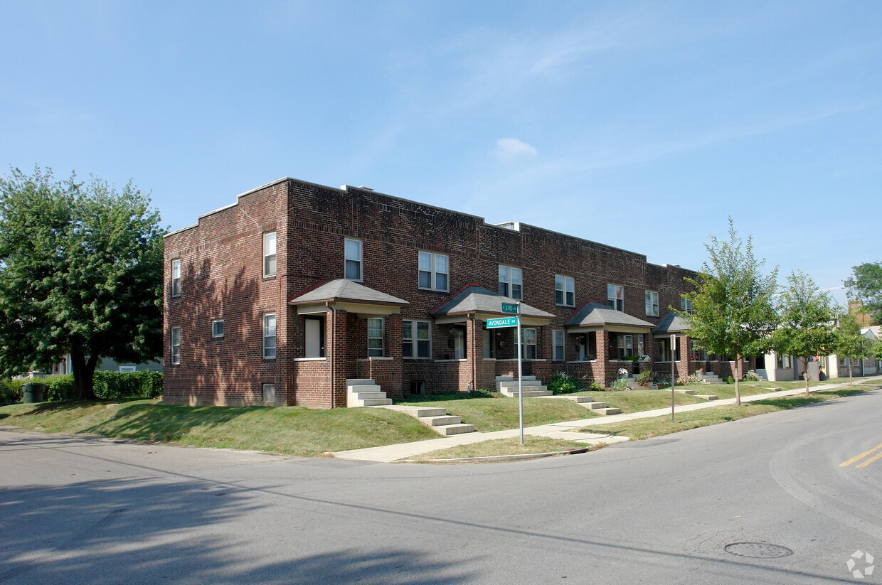 Primary Photo - 1353-1367 W 3rd Ave