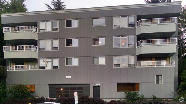Building Photo - 5201 22nd Ave NE