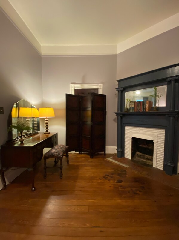 Foto del edificio - 203 W 35th St