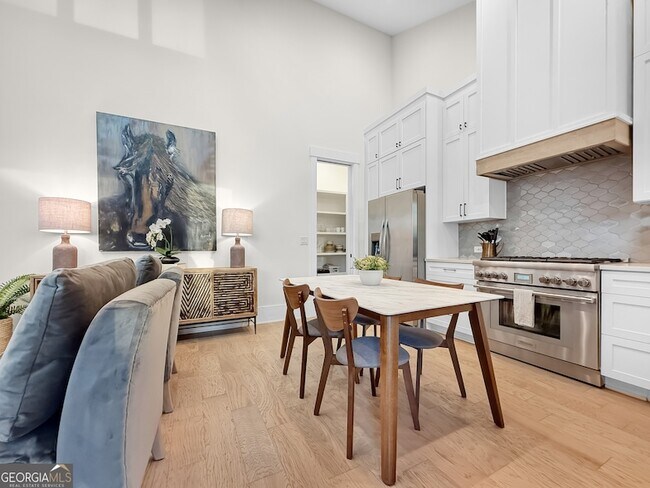 Foto del edificio - 10866 Serenbe Ln