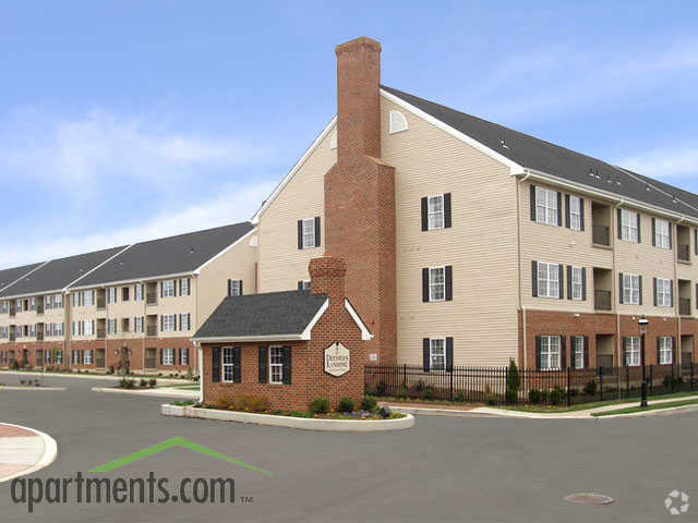 Building Photo - Deemer's Landing Apartment Homes