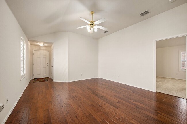 Foto del edificio - 12113 Thicket Bend Dr
