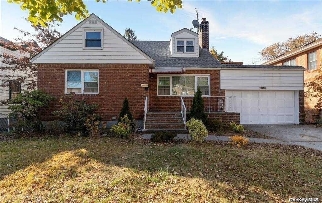 Primary Photo - 83-24 243rd St