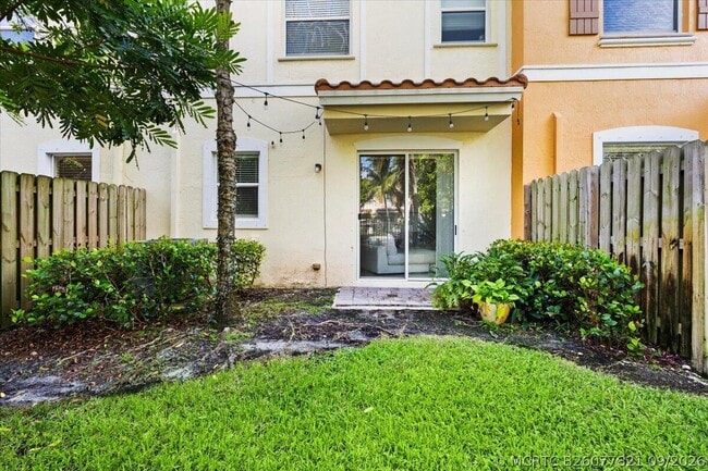 Building Photo - 130 Emerald Creek Terrace