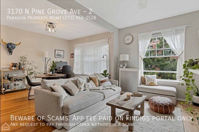 Foto del edificio - 3170 N Pine Grove Ave