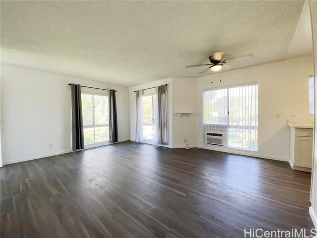 Foto del edificio - 94-745-745 Meheula Pkwy