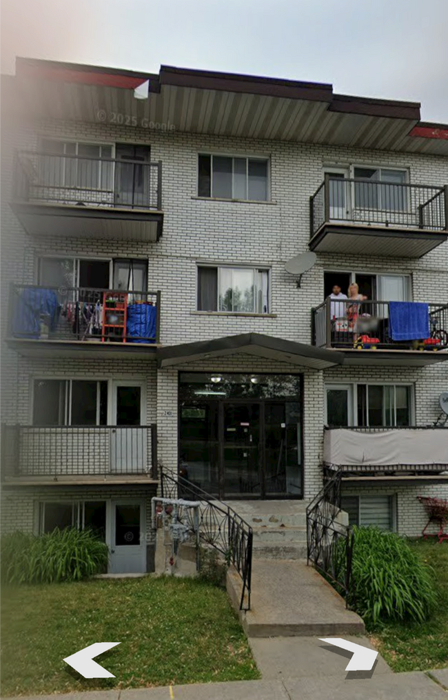 Building Photo - 2401 Rue Park Row E