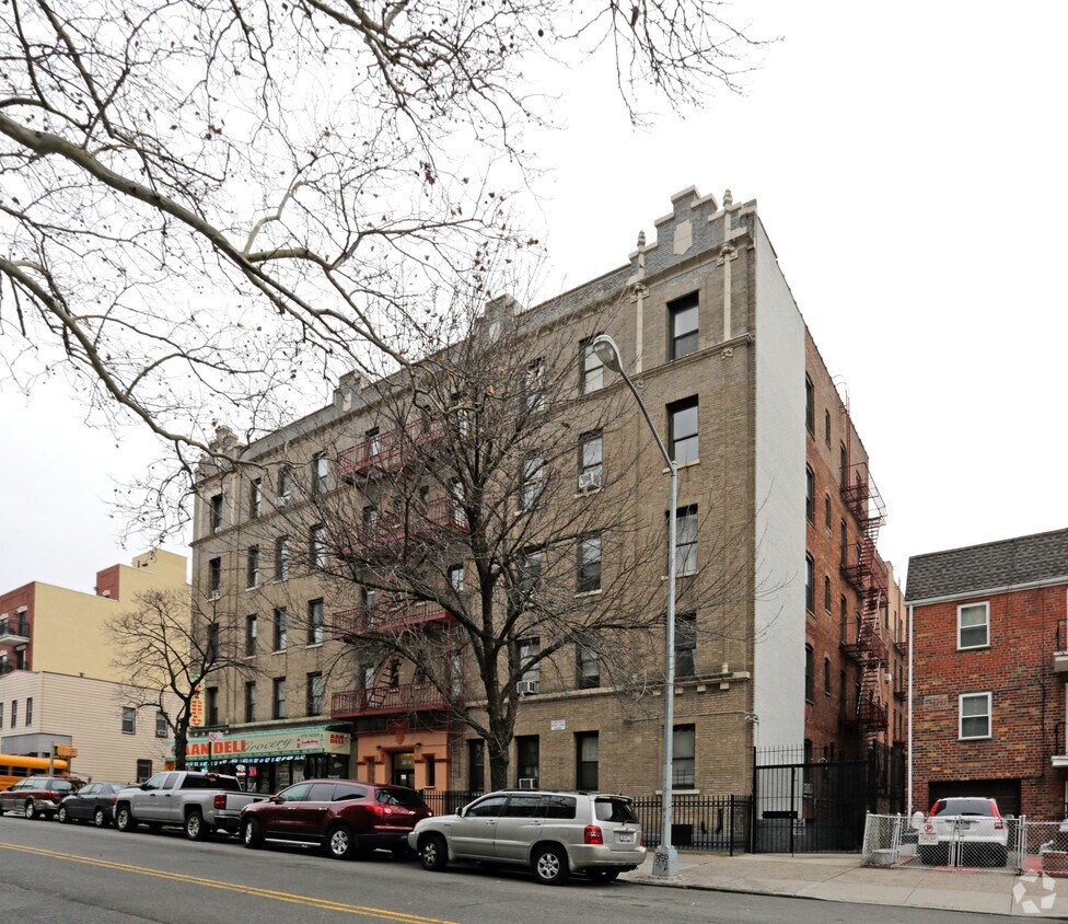 Building Photo - 35-14 28th Avenue