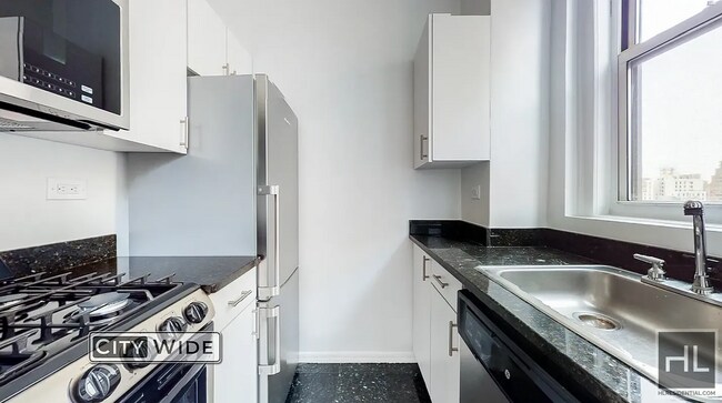 Building Photo - WEST 86 STREET