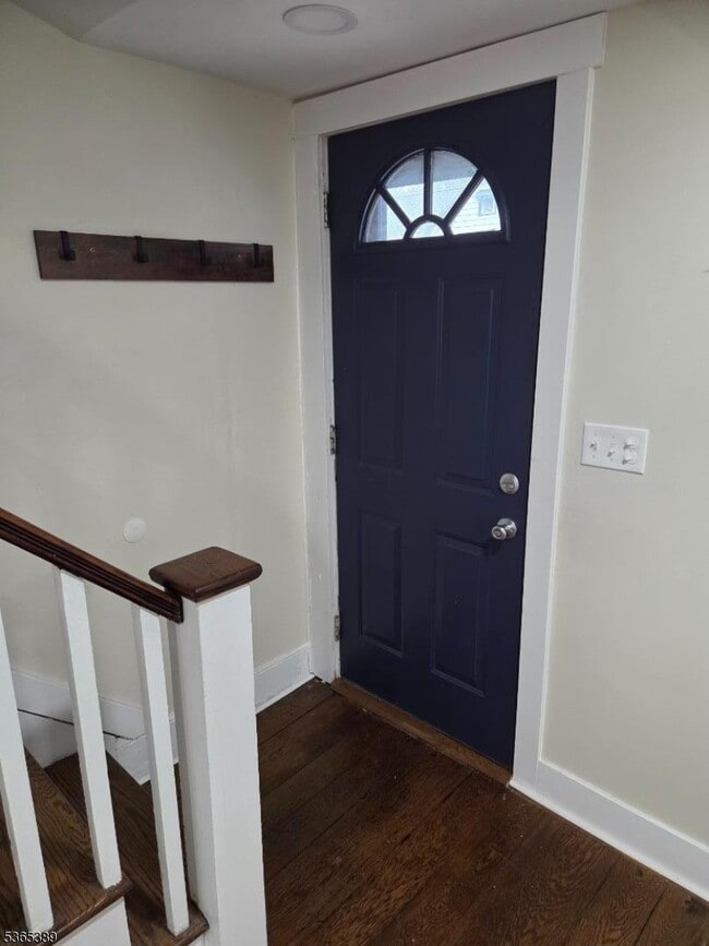 Foto del edificio - 524 Boonton Ave