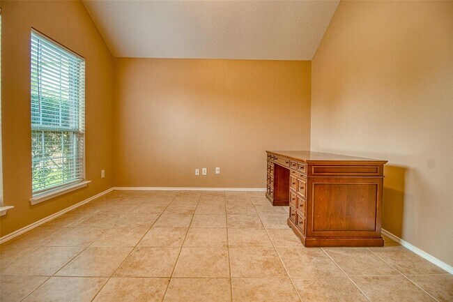 Building Photo - 6406 Granite Springs Ln