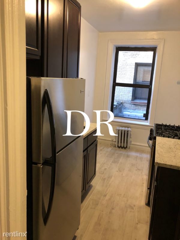 Foto del edificio - 623 E 5th St