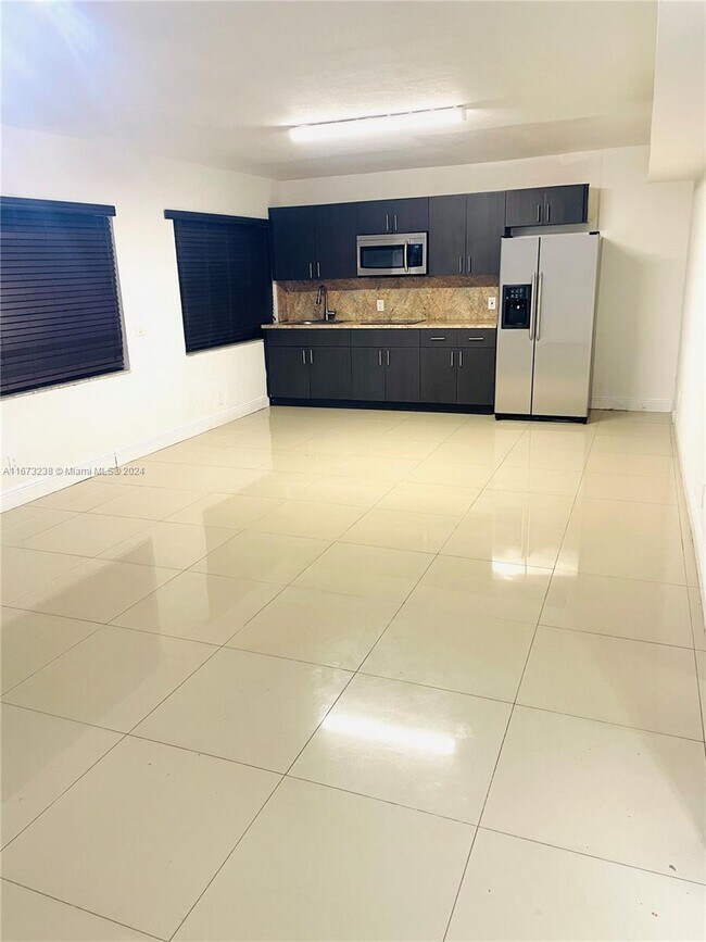 Foto del edificio - 1750 SW 57th Ave