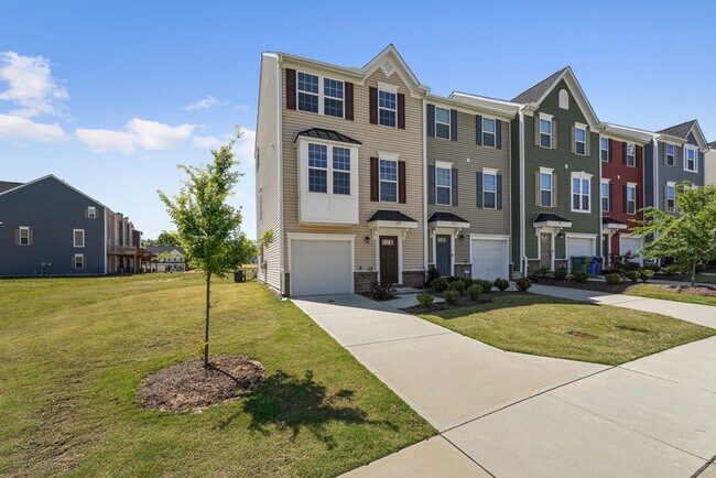 Foto del edificio - 954 Arnold Place Dr