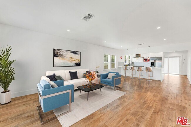 Foto del edificio - 1333 S Hudson Ave