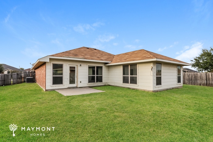 Building Photo - 1830 Ridgecrest Dr
